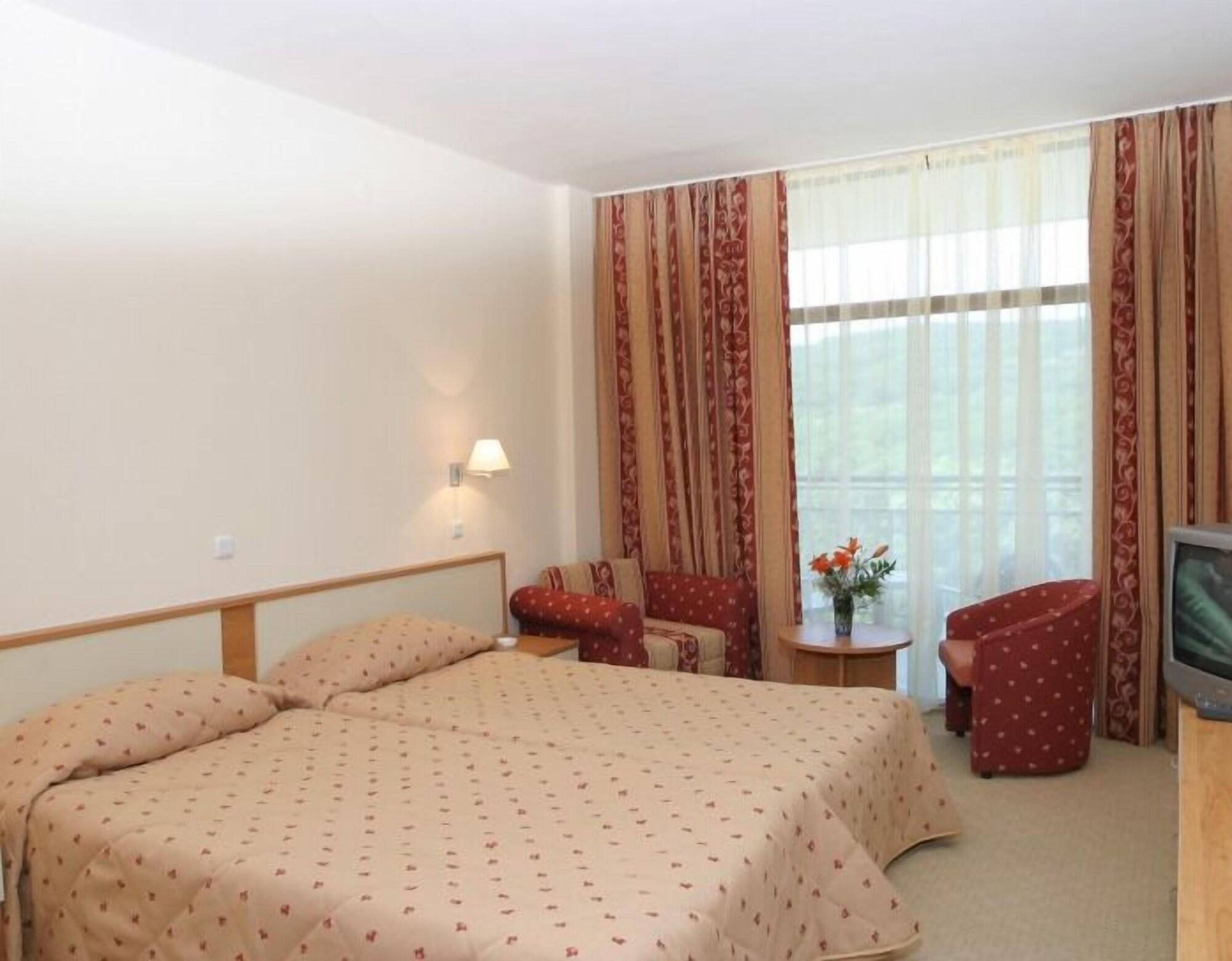Helios Spa Hotel Sables d'or Extérieur photo