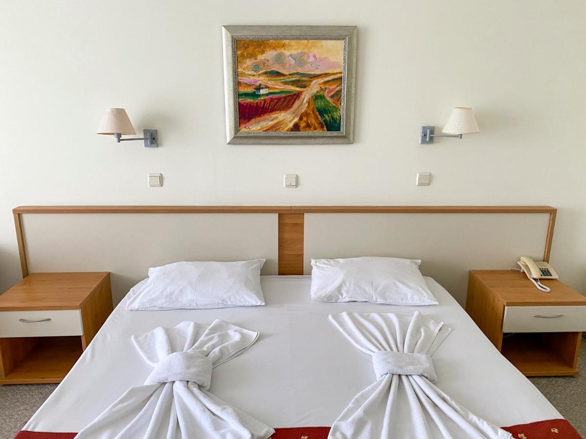 Helios Spa Hotel Sables d'or Extérieur photo